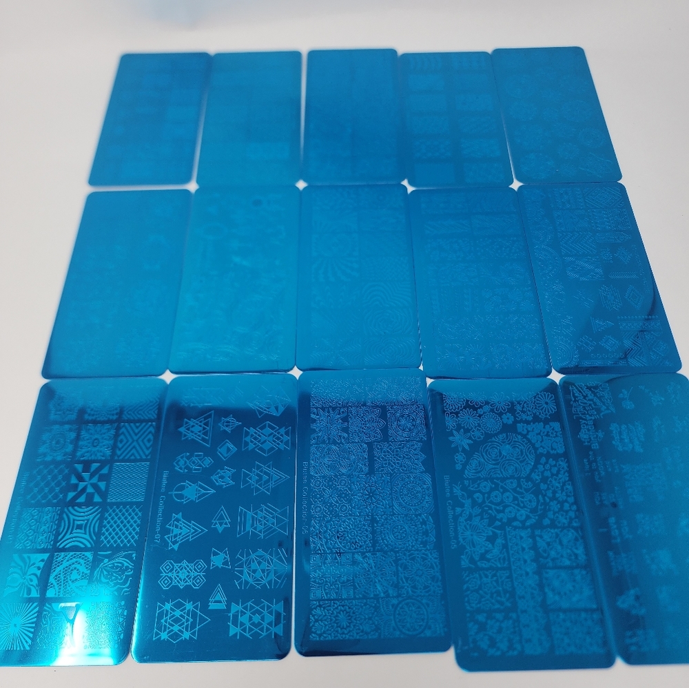 Biutee 19pcs Nail Stamp Plates set 15 plate 1Stamper 2Scraper 1storage bag Nails - Picture 5 of 7